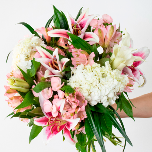 Free Spirit Pink and White Flower Bouquet